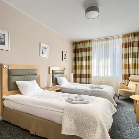 404 Wilanowska Homestay *
