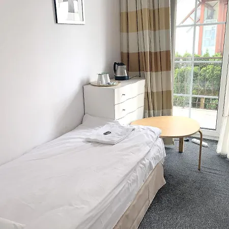 404 Wilanowska Homestay *