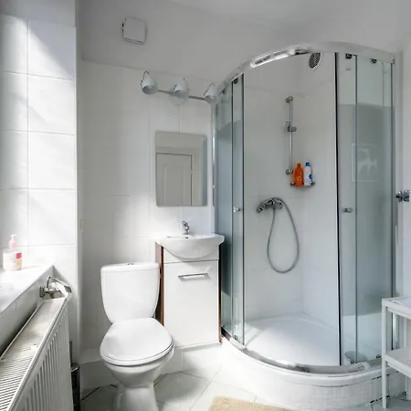 404 Wilanowska Homestay *