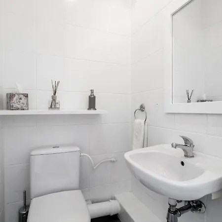 Homestay 404 Wilanowska *