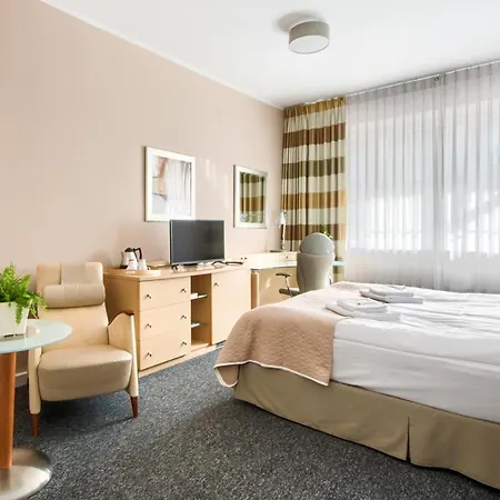 404 Wilanowska Homestay *