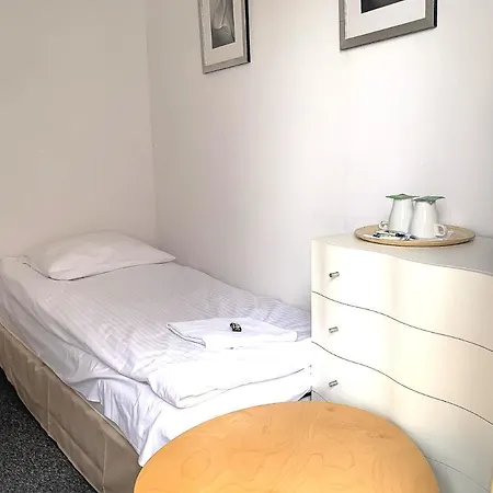 404 Wilanowska Homestay Warsaw