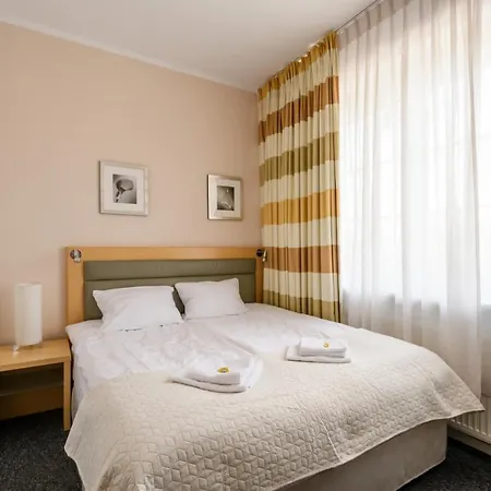 404 Wilanowska Quarto em Acomodações Particulares