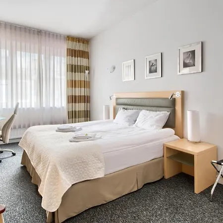 404 Wilanowska ワルシャワ